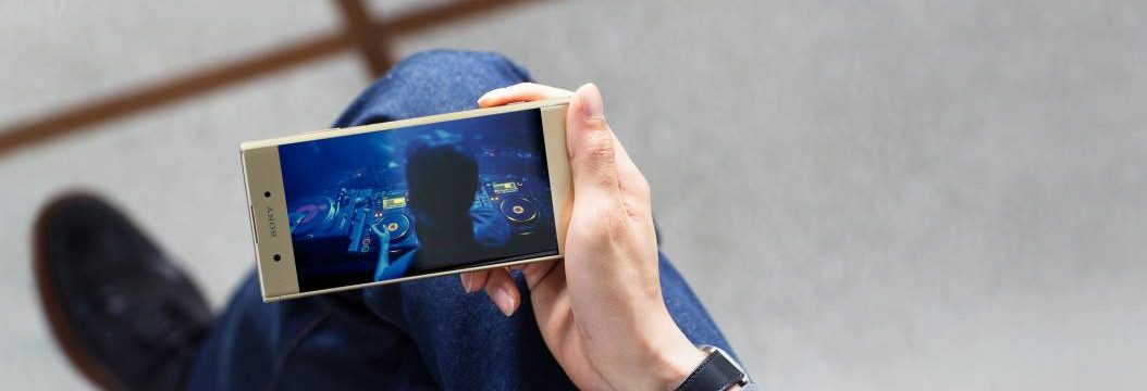 Sony Xperia XA1 Plus za 666 zł. Telefon i karta 32 GB w promocji