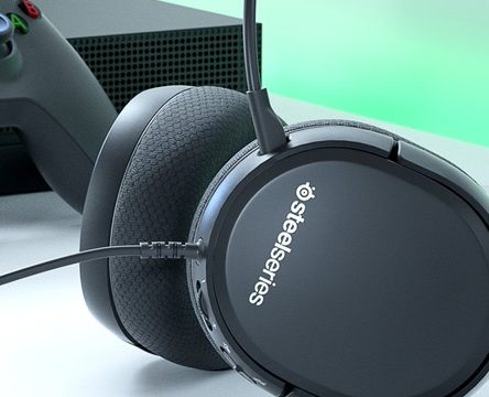SteelSeries Arctis 1 for Xbox za 189 zł. Podstawowy model słuchawek dla graczy taniej