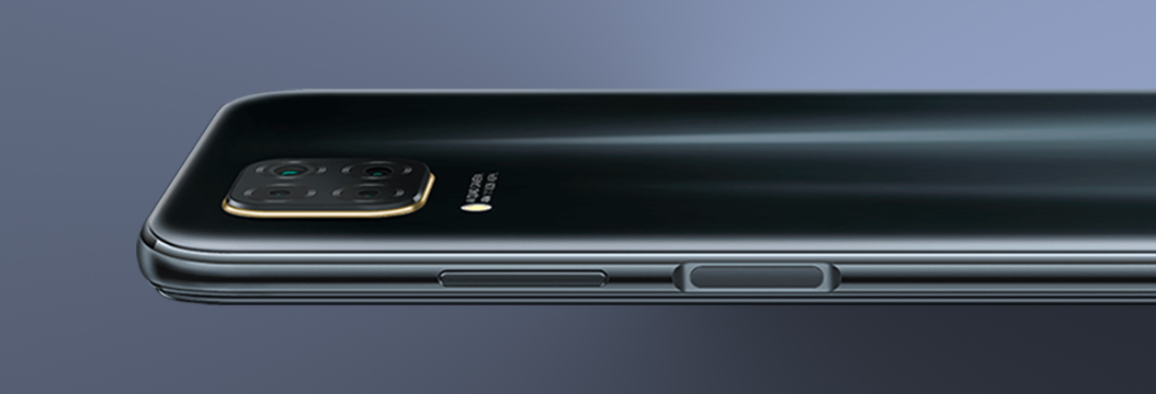 Huawei P40 lite za 799 zł. Smartfon w zestawie z opaską sportową
