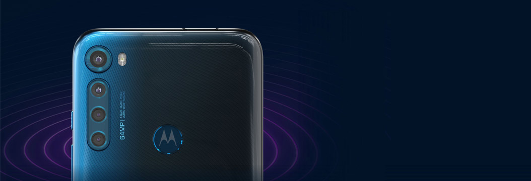 Motorola one fusion+ za ok. 947 zł. Smartfon z wysuwanym aparatem w niższej cenie